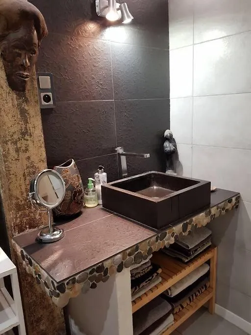 Apartment De Charme Avec Terrasse Privative Paris